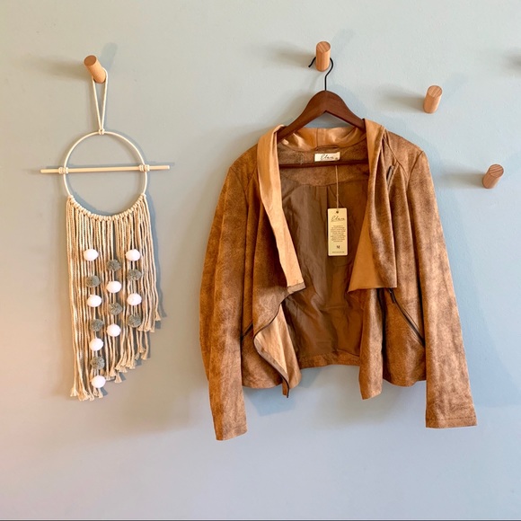 ELAN camel asymmetrical biker Jacket - Picture 2 of 8